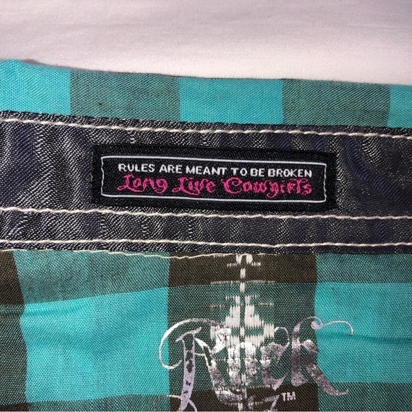 Rock 47 Wrangler Cowgirl Western Snap Front Shirt Size M Rodeo Embroidered Blue - Picture 2 of 10